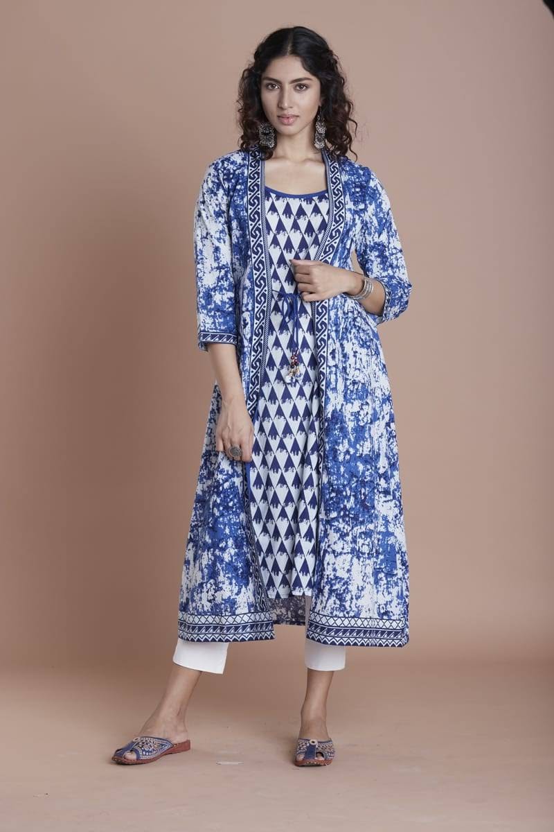 Gorgeous DC Kairi PC  Blue  Kurti Step into like jacket kurti for women.
Details:
Color: Blue
Fabircs: Rayon
Looks: Double looks like Jacket
Size: XL, XXL
Length: Calf Length
Style: Straigh
Occasion: Birhday, Dance, Party, Festive
Made: Origin of India
Gorgeous DC Kairi PC  blue  Kurti.Gorgeous blue kurti designed in double looks like jacket, elavate your wardrobe with the exquisite allure of our Gorgeous Rayon Gold BlUE Kurti, designed to captivate and leave a lasting impression wher